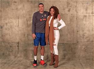 Aaron Gordon – Career Stats, Girlfriend and Family Life