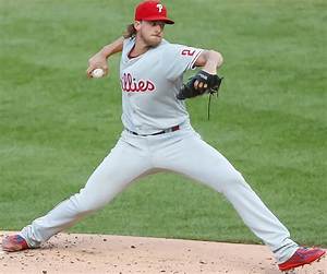 Aaron Nola Age, Wikipedia, Biography, Children, Salary, Net Worth, Parents.