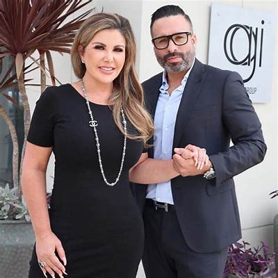 Adriana Gallardo Bio, Wiki, Age, Height, Husband, Family, Career and Net Worth
