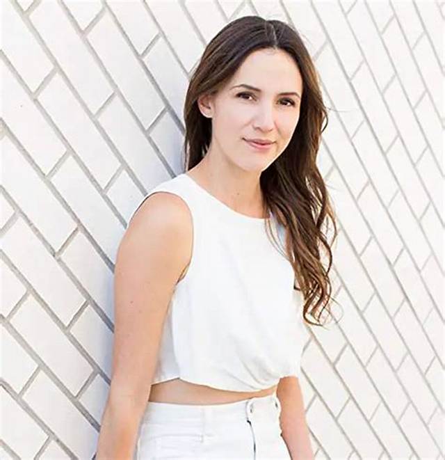 Adriene Mishler Net Worth, Wiki, Age, Husband, Baby: Yoga with Adriene