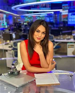 Aishah Hasnie: Family, Journalism, & Net Worth