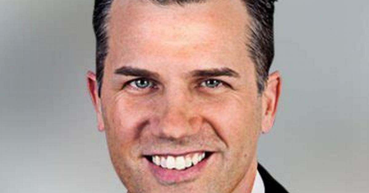 Alan Hahn Bio, Wiki, Age, Height, Family, Wife, Education, Espn, Books, Awards and Net Worth.