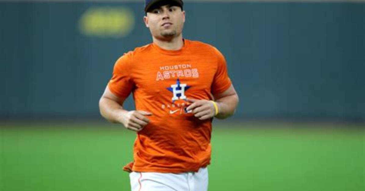Aledmys Diaz Age, Wikipedia, Biography, Children, Salary, Net Worth, Parents.