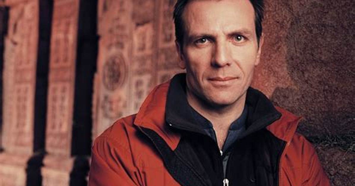 Alex Carter Wife: Is He Married? Find the Emmerdale Actor on Instagram