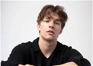 Alex Czajka Height, Weight, Net Worth, Age, Birthday, Wikipedia, Who, Instagram, Biography
