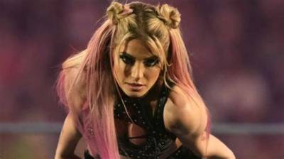 Alexa Bliss New Look Amid Plastic Surgery Rumors Explained