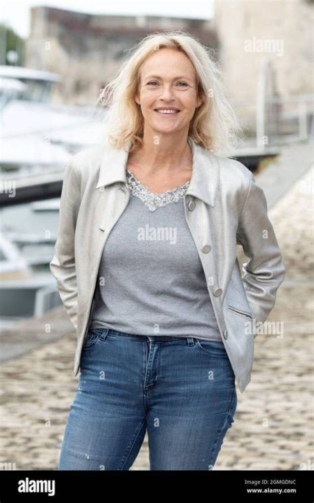 Alexandra Vandernoot Bio, Wiki, Age, Height, Husband, Children, Family, Actress and Net Worth