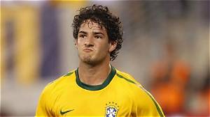 Alexandre Pato Biography; Net Worth, Age, Height, Stats, Nationality, Parents, Siblings and Wife