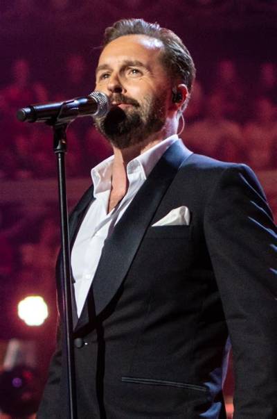 Alfie Boe Net Worth, Income, Salary, Earnings, Biography