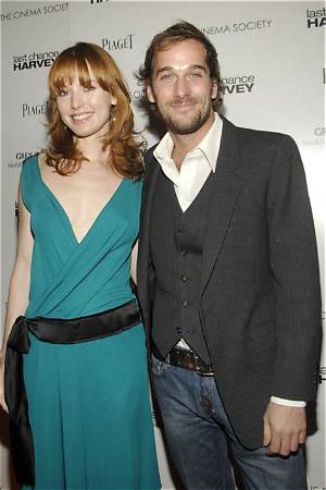 Alicia Witt Husband, Married, Net Worth, Age, Feet, Bikini, Boyfriend