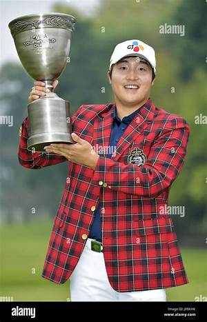 All We Know About Lee Kyoung-Hoon’s Wife, Yu Joo-Yeon