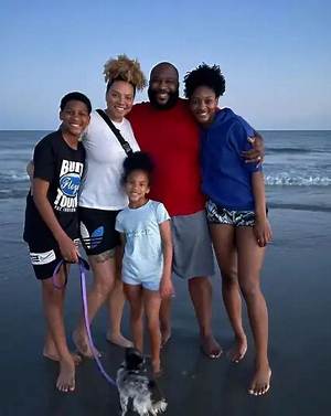 All We Know About Marcus Spears’ Wife, Aiysha Spears