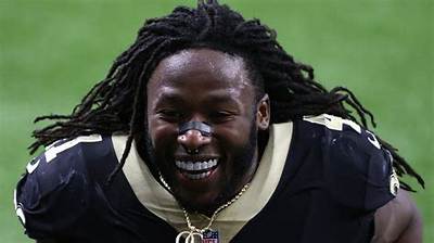 Alvin Kamara Teeth Before and After; Is New Orleans Saints Rb Hair Real?