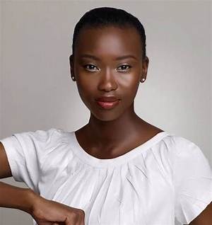 Amahle Khumalo – Biography, Age, Career & Net Worth
