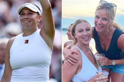 Amanda Anisimova Mother Olga Anisimova Has Been in the Stands Cheering for Her