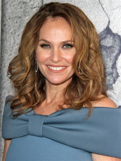 Amy Brenneman’s Biography, Fact, Career, Awards, Net Worth & Life Story