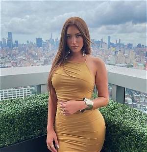 Anastasia Karanikolaou Biography: Boyfriend, Age, Height, Net Worth, Youtube, Siblings