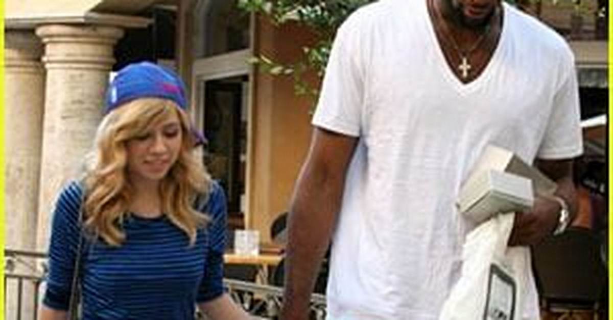 Andre Drummond: Girlfriend, Net Worth, Tattoos, Smoking & Body Facts