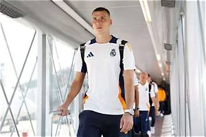 Andriy Lunin Net Worth, Wife, Age, Height, Salary, Girlfriend, Bio