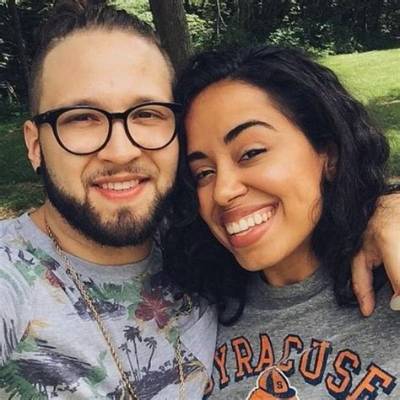 Andy Mineo Is Married to Wife: Cristina Luz Delgado.