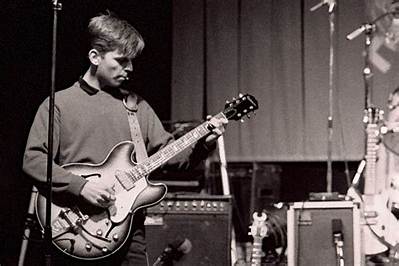 Andy Rourke Wife: Is Andy Rourke Married?