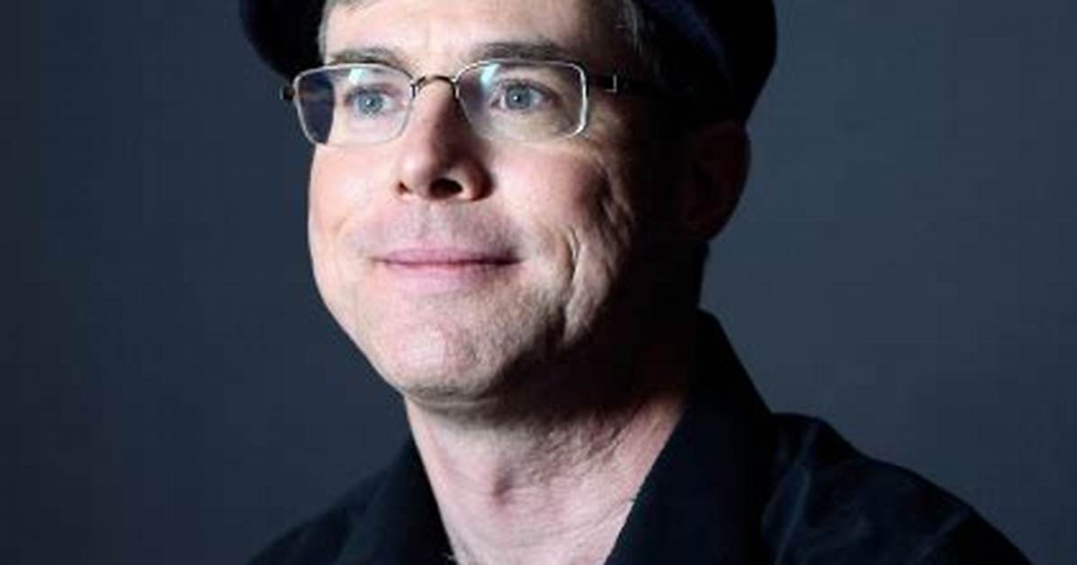 Andy Weir Bio, Age, Wife, Egg, Books, Height, Net Worth, Artemis and New Book