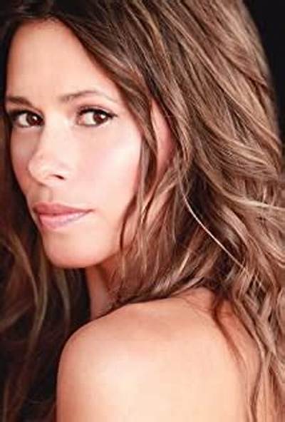 Angela Gots’s Biography, Net Worth, Fact, Career, Awards and Life Story