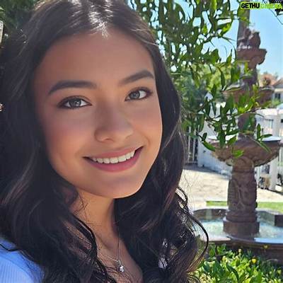 Angelee Vera Wiki, Biography, Age, Height, Parents, Birthday, Instagram
