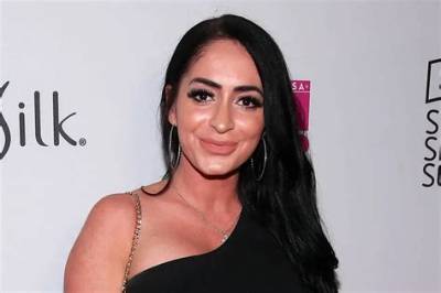 Angelina Pivarnick’s Net Worth, Age, Height, Weight, Husband, Kids, Bio-Wiki