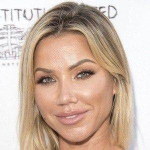 Angie Crouch Bio, Wiki, Age, Birthday, Height, Husband, Nbc 4 News, Net Worth, and Salary