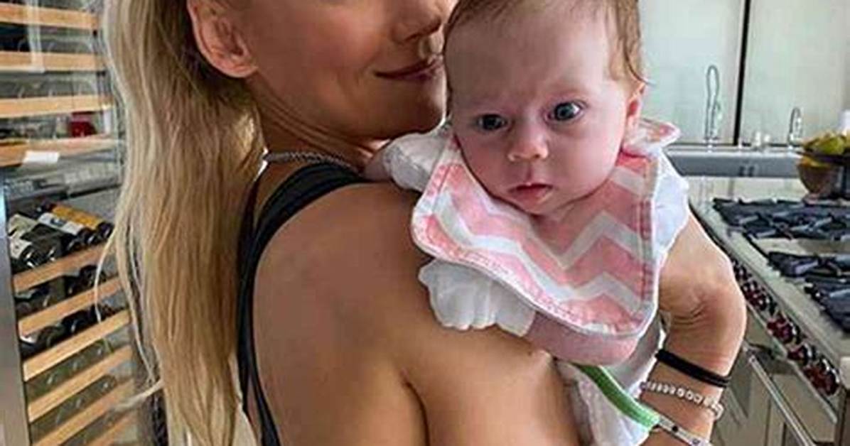 Anna Kournikova – Bio, Age, Net Worth, Kids, Life of Enrique Iglesias Wife
