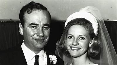 Anna Murdoch Mann Husband: Who Is Anna Murdoch Mann Married to?