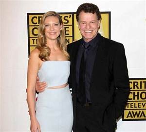 Anna Torv and Her Husband Locked up Hearts on Set of “Fringe”