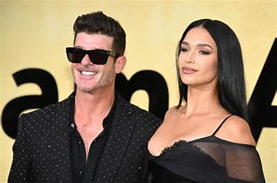 April Love Geary Wikipedia, Age, Birthday, Net Worth, Kids, and Instagram of Robin Thicke’s Girlfriend