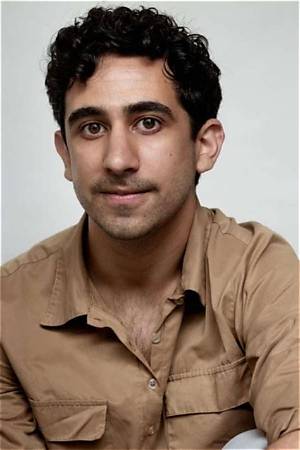 Arash Demaxi Bio, Wiki, Age, Height, Family, Girlfriend, Movies, Tv Shows, the Irrational and Net Worth