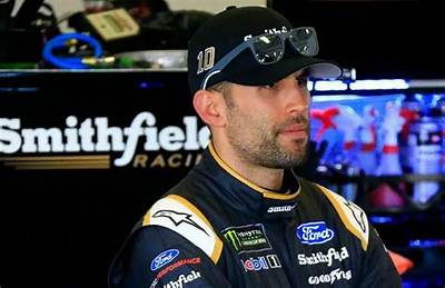 Aric Almirola’s Net Worth, Age, Height, Weight, Wife, Kids, Bio-Wiki