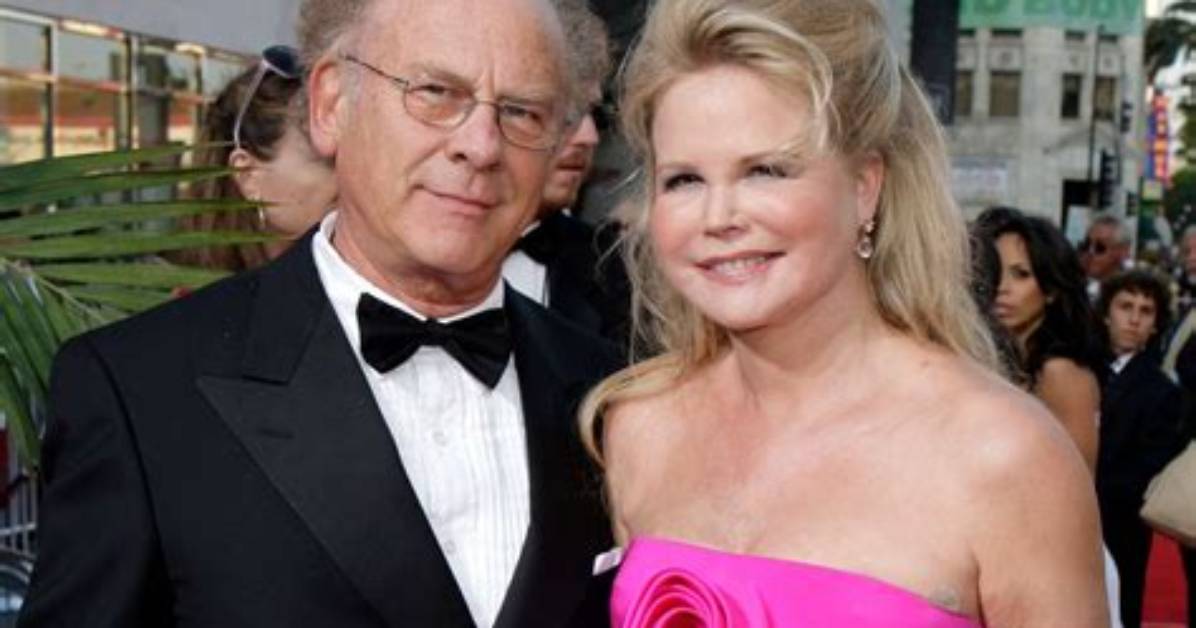 Art Garfunkel’s Net Worth, Age, Height, Weight, Wife, Kids, Bio-Wiki
