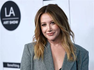 Ashley Tisdale Biography, Wiki, Age, Parents, Husband, High School Musical, Movies and Net Worth.
