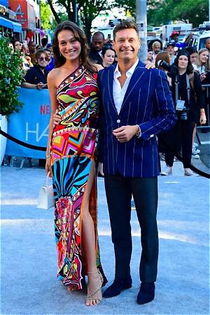 Aubrey Paige Petoskey Height, People Wonder If Ryan Seacrest and Girlfriend Are Breaking Up