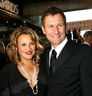 Australian Soprano Ali Mcgregor Age: Meet Adam Hills Wife on Instagram