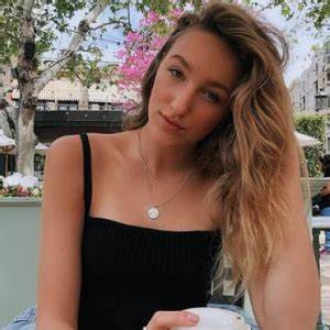 Ava Michelle Cota Facts, Bio, Wiki, Net Worth, Age, Height, Family, Affair, Salary, Career, Estatura, Movie, Mother, Jeanette Cota, Boyfriend