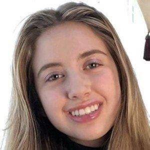 Ayla Ferrone Bio, Wiki, Age, Birthday, Height, Husband, Family, Wspa 7 News, Salary, and Net Worth.