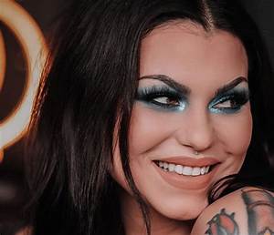 Bailey Sarian (Youtuber) Wiki, Bio, Age, Height, Weight, Affair, Net Worth, Dating, Career, Facts