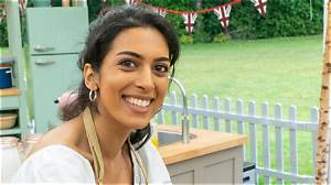 Bake off: What Is Crystelle Pereira Ethnicity? More on the Contestant