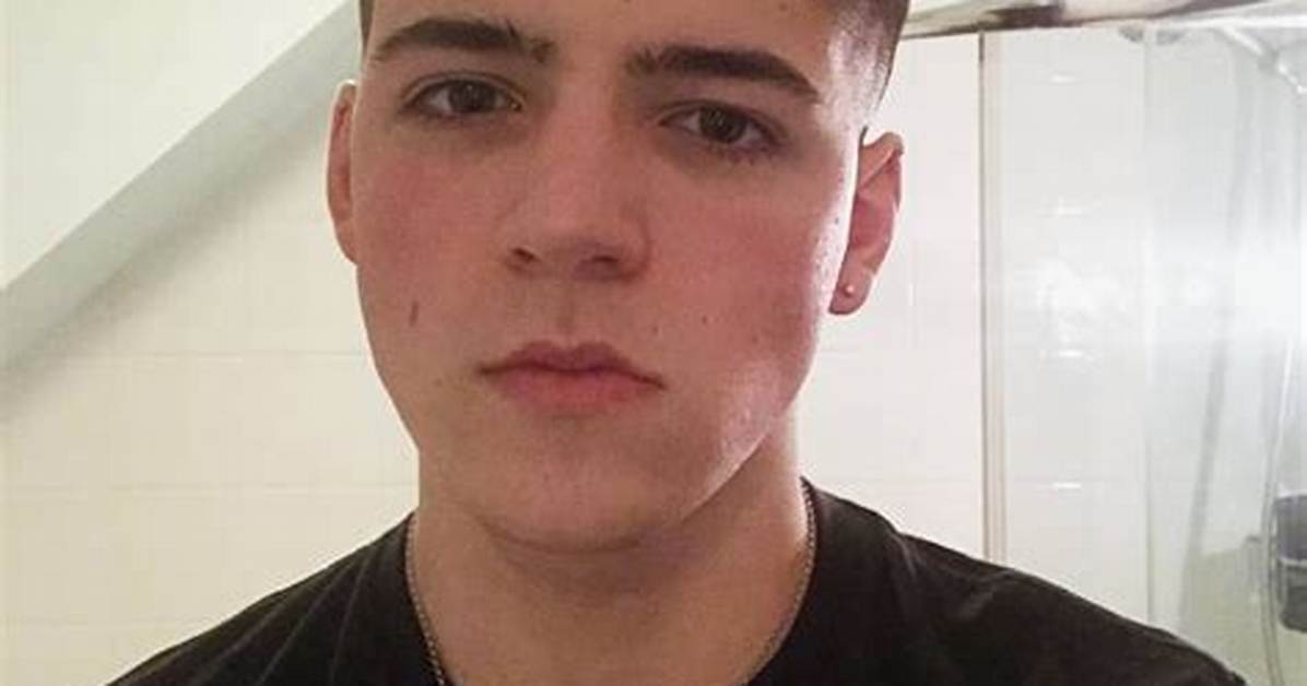 Ben Morris (Youtuber) Age, Wiki, Net Worth, Biography, Height, Boyfriend Girlfriend