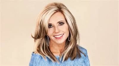 Beth Moore Net Worth: How Rich Is the Evangelist of Living Proof Ministry?