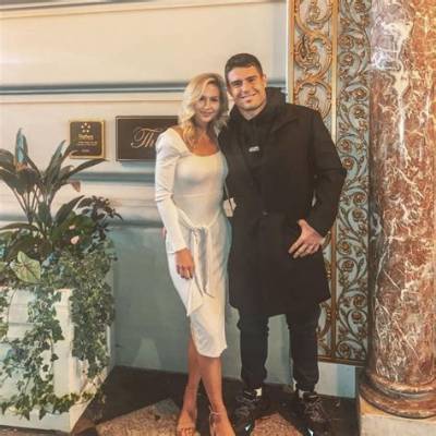Blake Martinez – Parents, Family Life and Body Measurements
