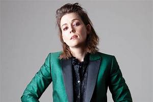 Brandi Carlile – Bio, Facts, Wiki, Net Worth, Age, Height, Family, Affair, Salary, the Joke, Carlisle, Grammy, Tour, the Story, Wife, Party of One