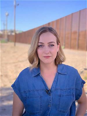 Brandi Kruse Q13: Bio, Wiki, Age, Height, Family, Husband, the Divide, Journaliism, Awards, Salary and Net Worths