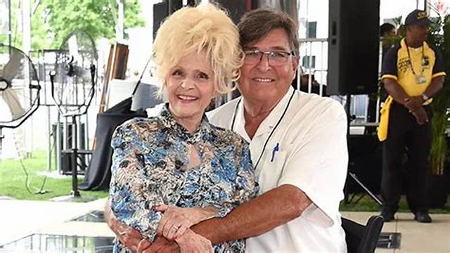 Brenda Lee’s Net Worth, Age, Height, Weight, Husband, Kids, Bio-Wiki